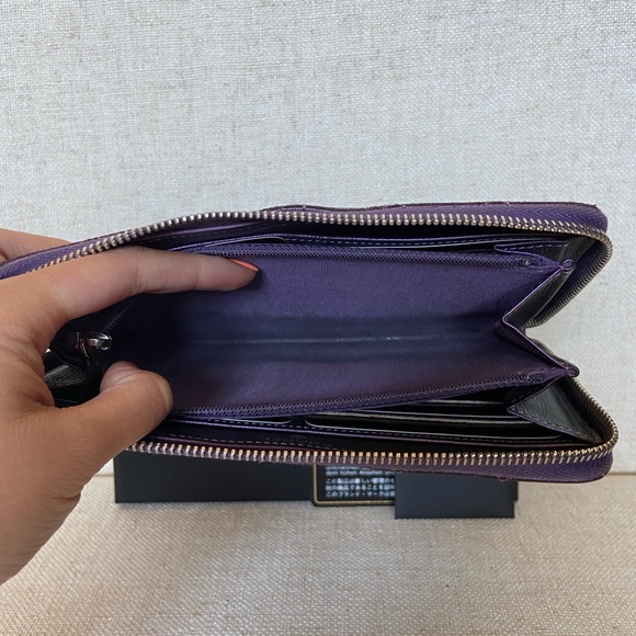 Chanel Iridescent Purple Quilted Zippy Wallet - Picture 7 of 11